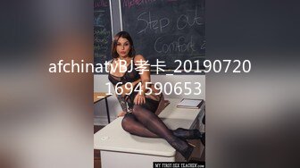 [MP4/2.24GB] D罩杯尤物美女！放开尺度！女同激情，一对豪乳呼之欲出，被女友舔骚逼，穿戴假屌插嘴乳交，后入操骚穴