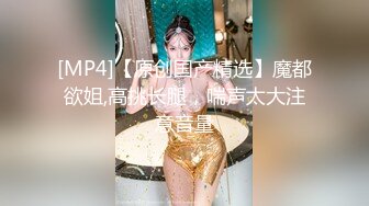 公园女厕全景偷拍多位极品美女嘘嘘⭐有个美女露奶头 (5)