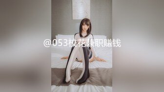 【已成年】女友满足我的心愿，穿我最爱的制服了