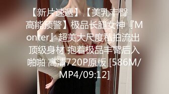 ❤️云盘高质露脸泄密，长相一般胜在够骚，出轨人妻待老公出差把野男人领家里露脸做爱自拍，假鸡巴紫薇预热模仿被3P前后夹击