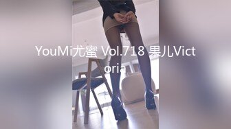 SWAG [XHX-0012] 淫荡女与炮友 不管到哪里 家里外面车上都想来一发！ Chloehayley