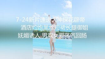 55岁巨乳纹身熟女老公不在家火腿肠自慰，年轻是做鸡的