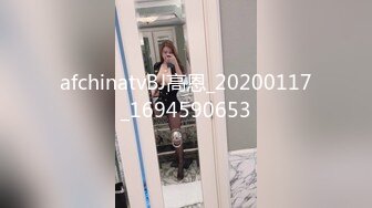 餐厅女厕全景偷拍几位喝多了的美女嘘嘘 肥美的鲍鱼尽情的展示 (1)