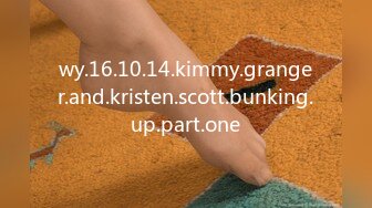 wy.16.10.14.kimmy.granger.and.kristen.scott.bunking.up.part.one