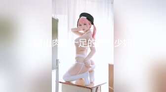 [MP4/ 659M]&nbsp;&nbsp;加钱哥加钱哥小伙独爱熟女，奶子还真不错69舔逼，骑乘边才边揉奶子