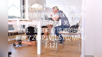 70后美妈妈 ·不惧时光优雅到老~ 和儿子的乱伦快乐，妈妈今儿打扮犹如贵妃出嫁，香足、美逼，舌吻！