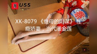 商场女厕全景偷拍黑丝短裙美女 肥臀嫩逼一条缝